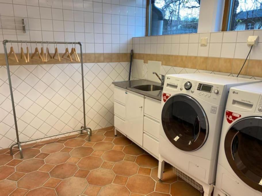 Laegenhet I Ett Hus Egen Ingang Apartment Sundbyberg Exterior photo